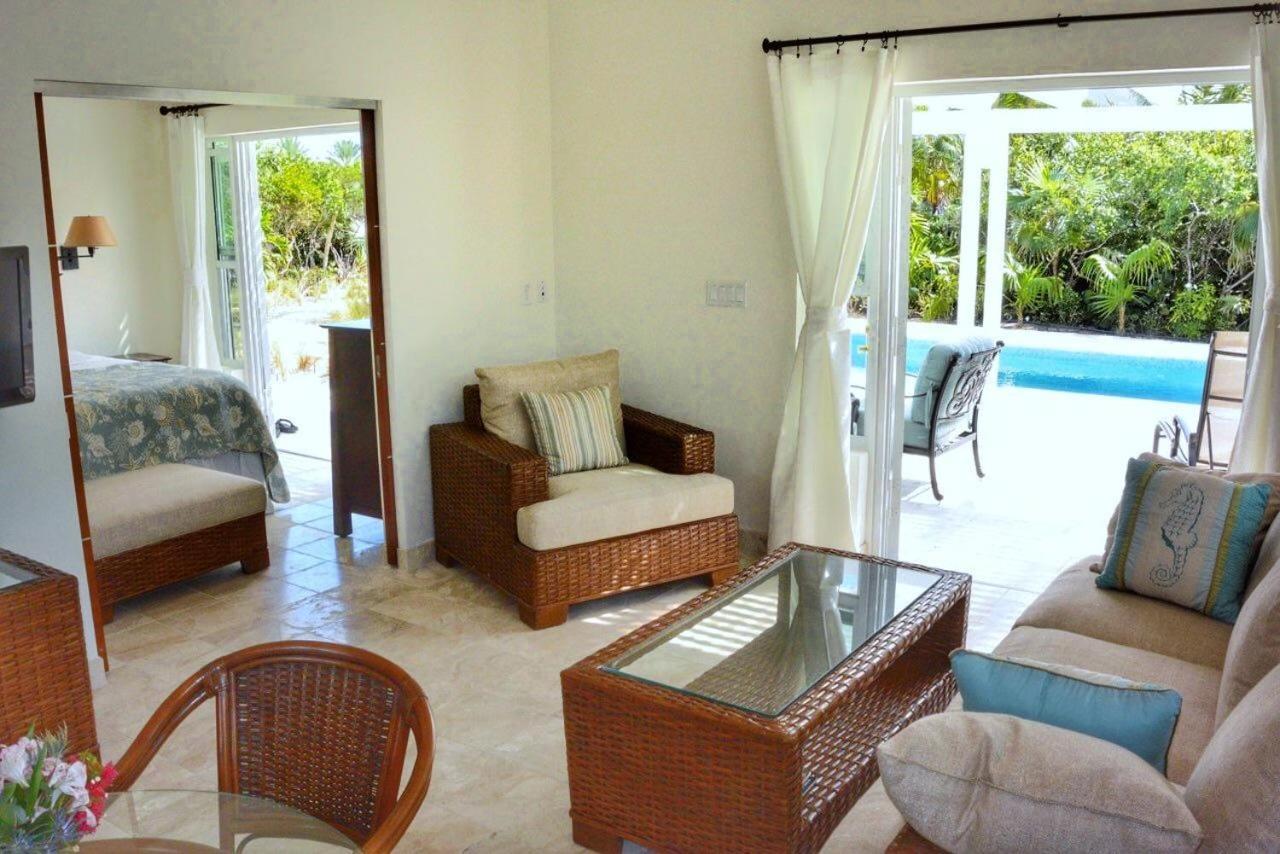Esencia Cottage Long Bay Exterior photo
